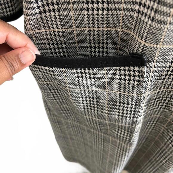 Max Studio Black and White Checkered Long Sleeve Dress - Picture 2 of 7